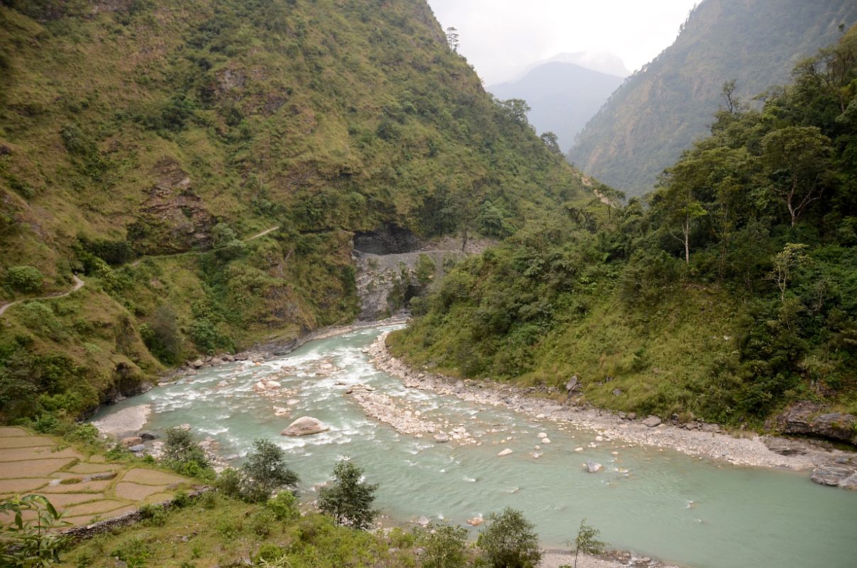 19 Trail Next To Myagdi Khola Just Before Darbang Around Dhaulagiri 